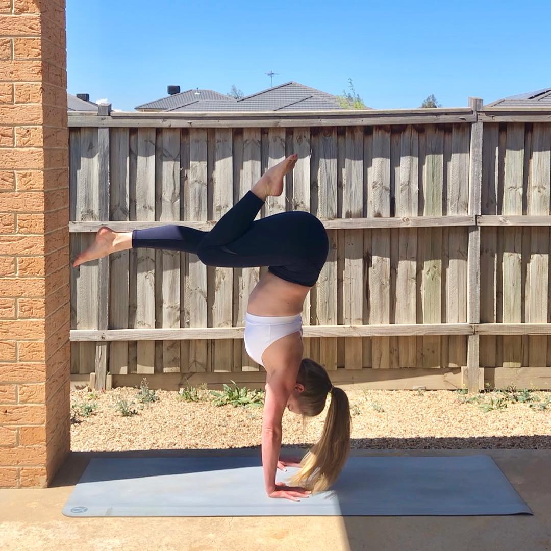 简单易学的锻炼身体方法有哪些,怎样进行科学有效的瑜伽锻炼