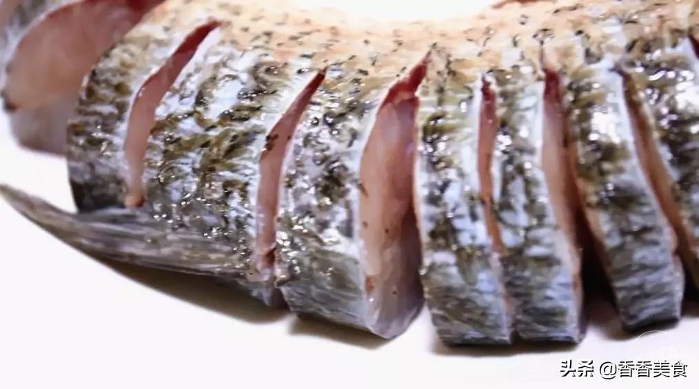 铁锅炖鱼平底锅,一口平底锅