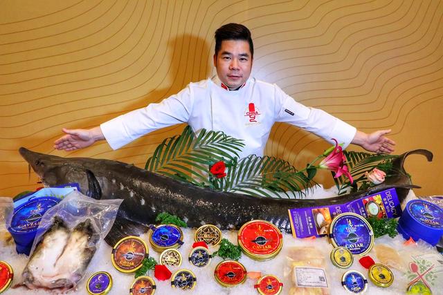 清蒸鲟龙鱼鱼子酱,三大美食鲟鱼鱼子酱