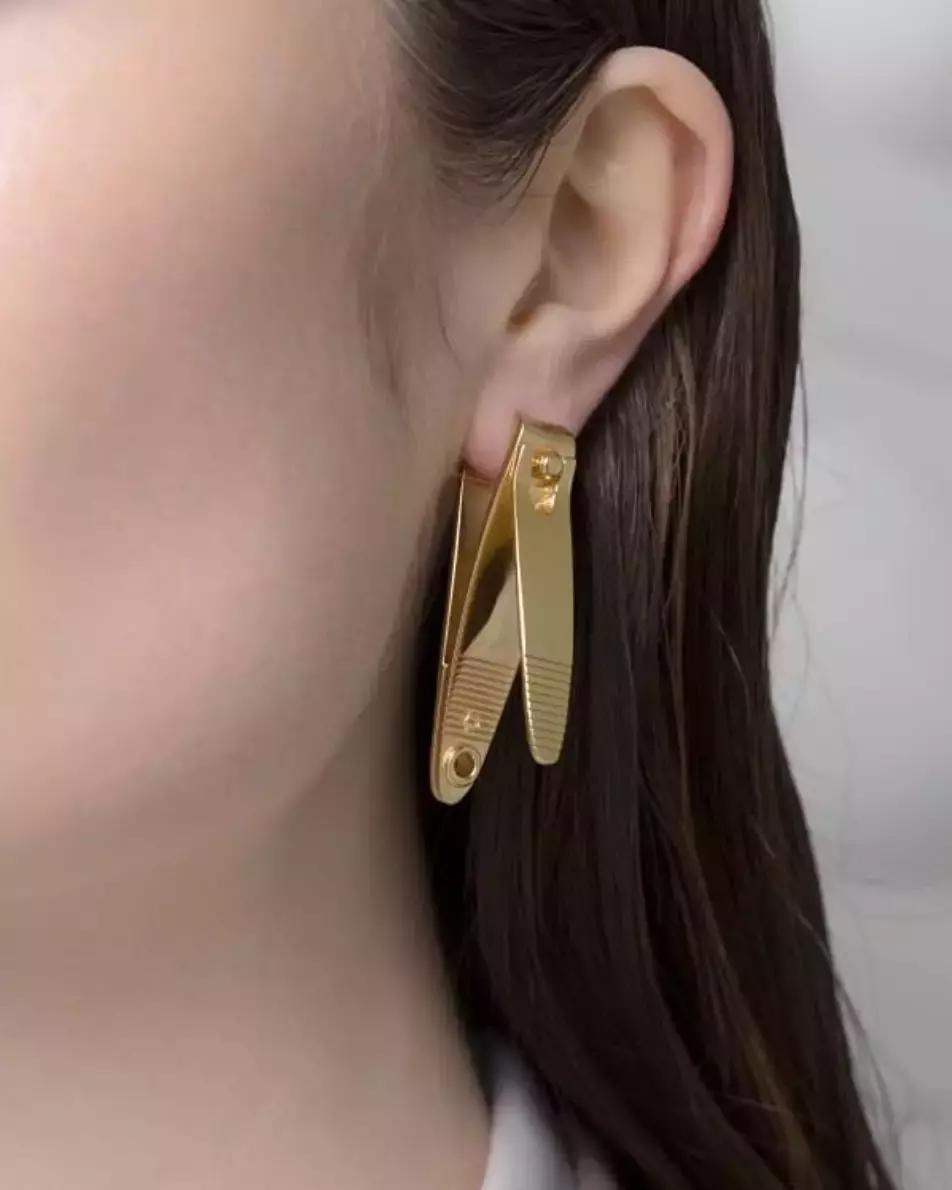 娼簵鎺㈠簵,娼簵閰嶉グ