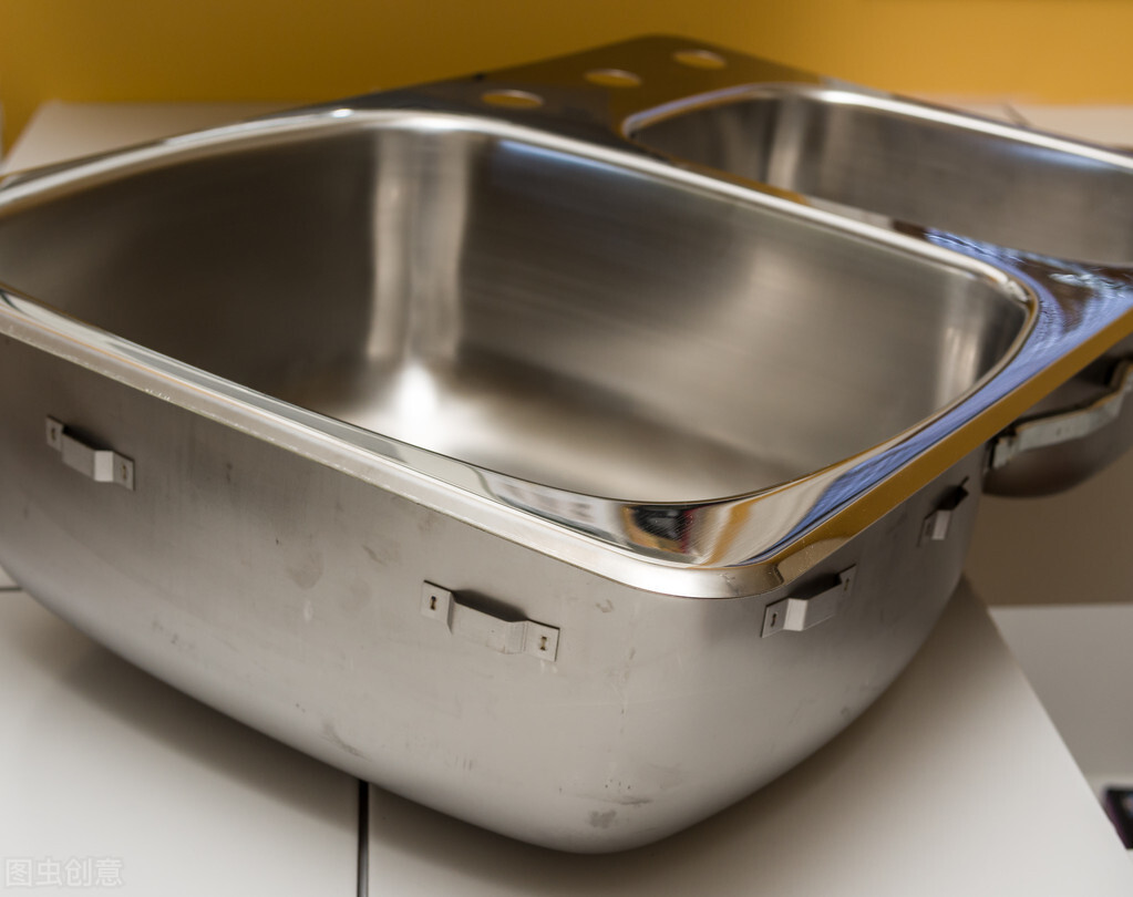 水槽大单槽怎么选不锈钢,不锈钢洗菜盆单槽还是双槽的好用
