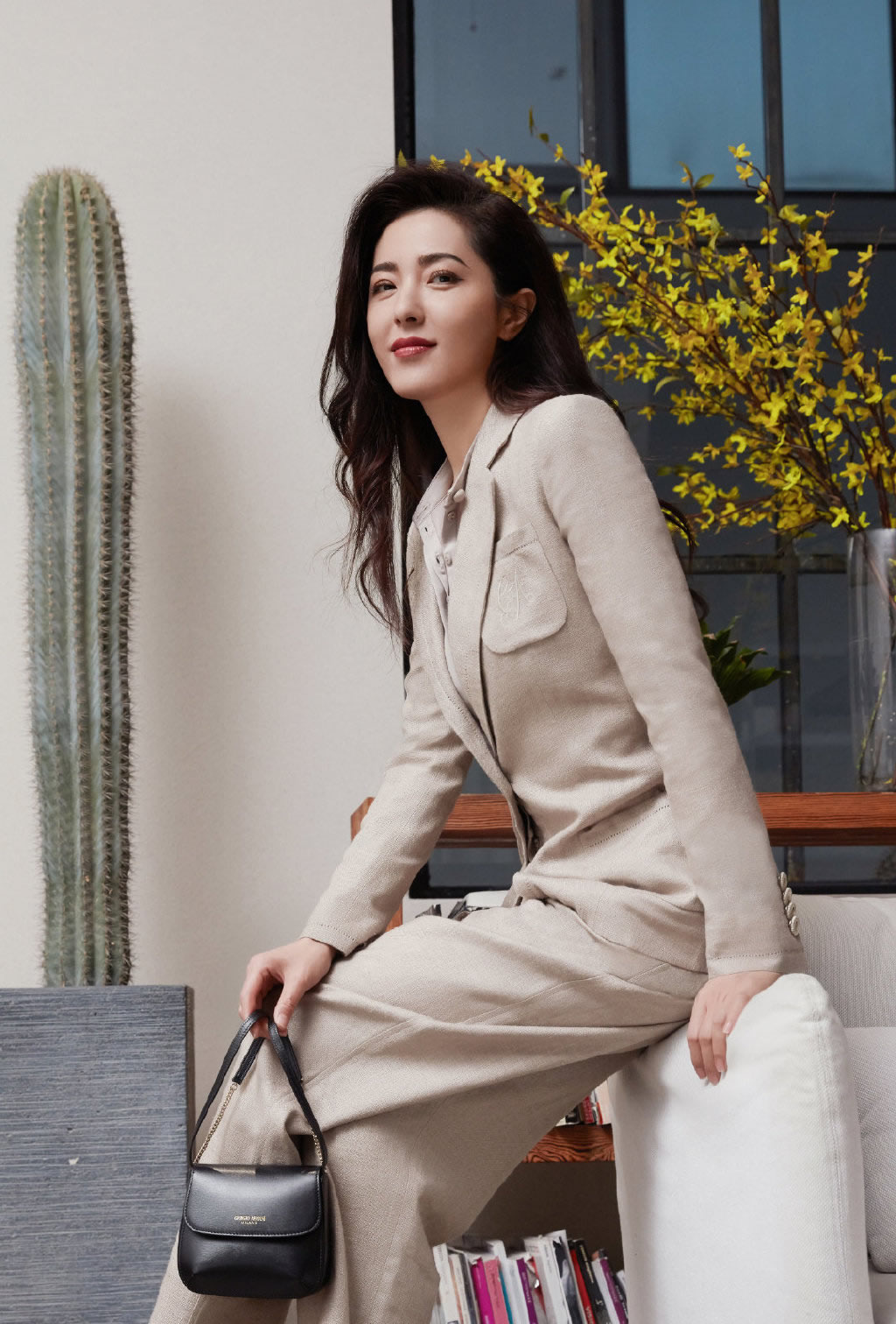 阿玛尼服饰档次高还是手表档次高,阿玛尼是什么档次手表