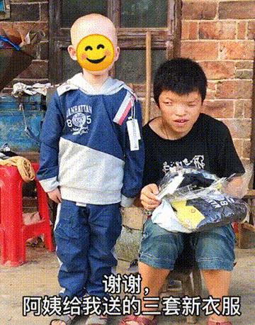 我有梅毒，与弱智女子连生9个娃：被遗传病支配的家庭，我不忍看