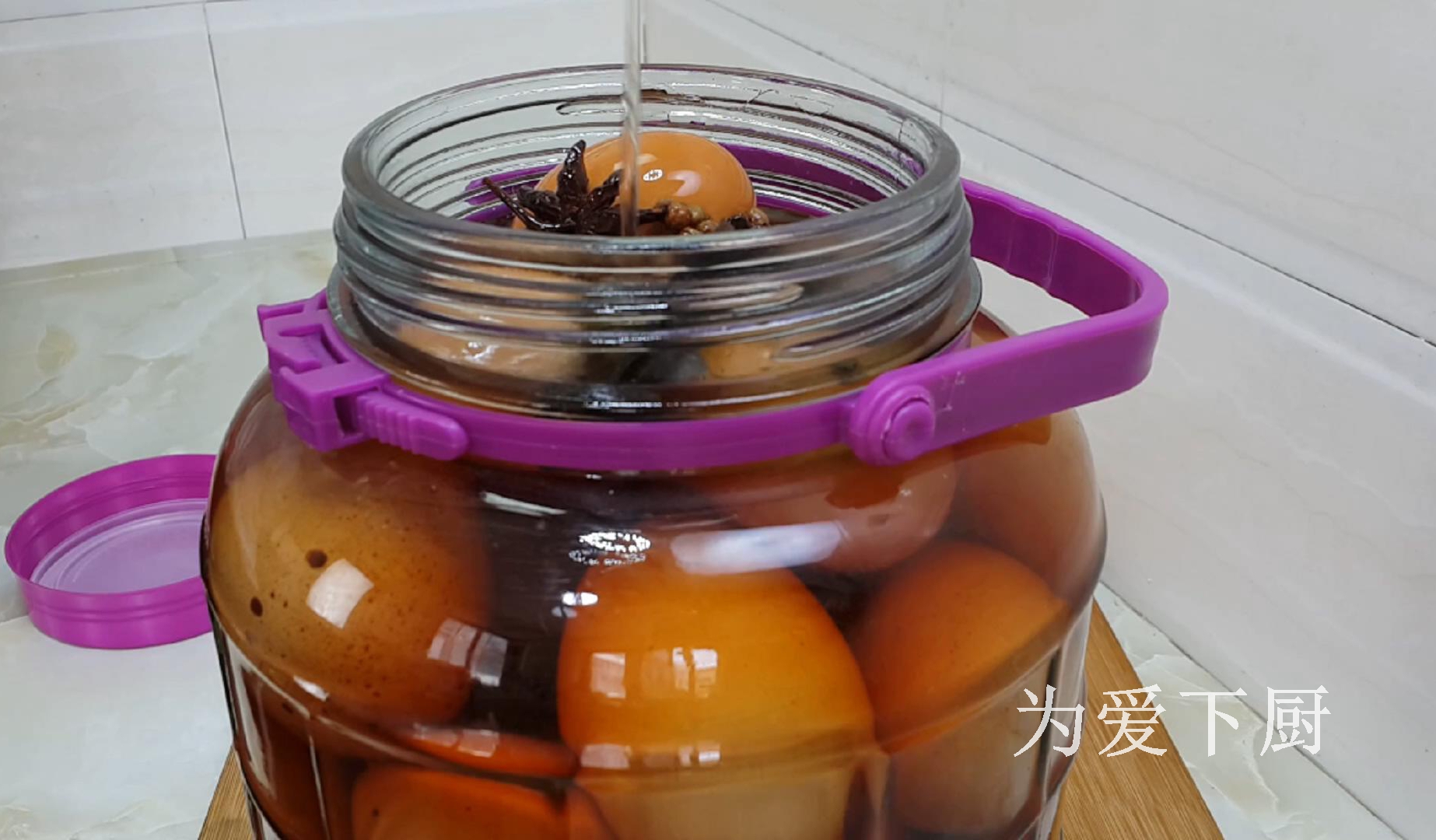 腌鸡蛋最正宗的做法,腌鸡蛋正宗腌法大全图解