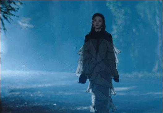 景甜戏里走路摇曳生姿 (景甜司藤旗袍造型合集)