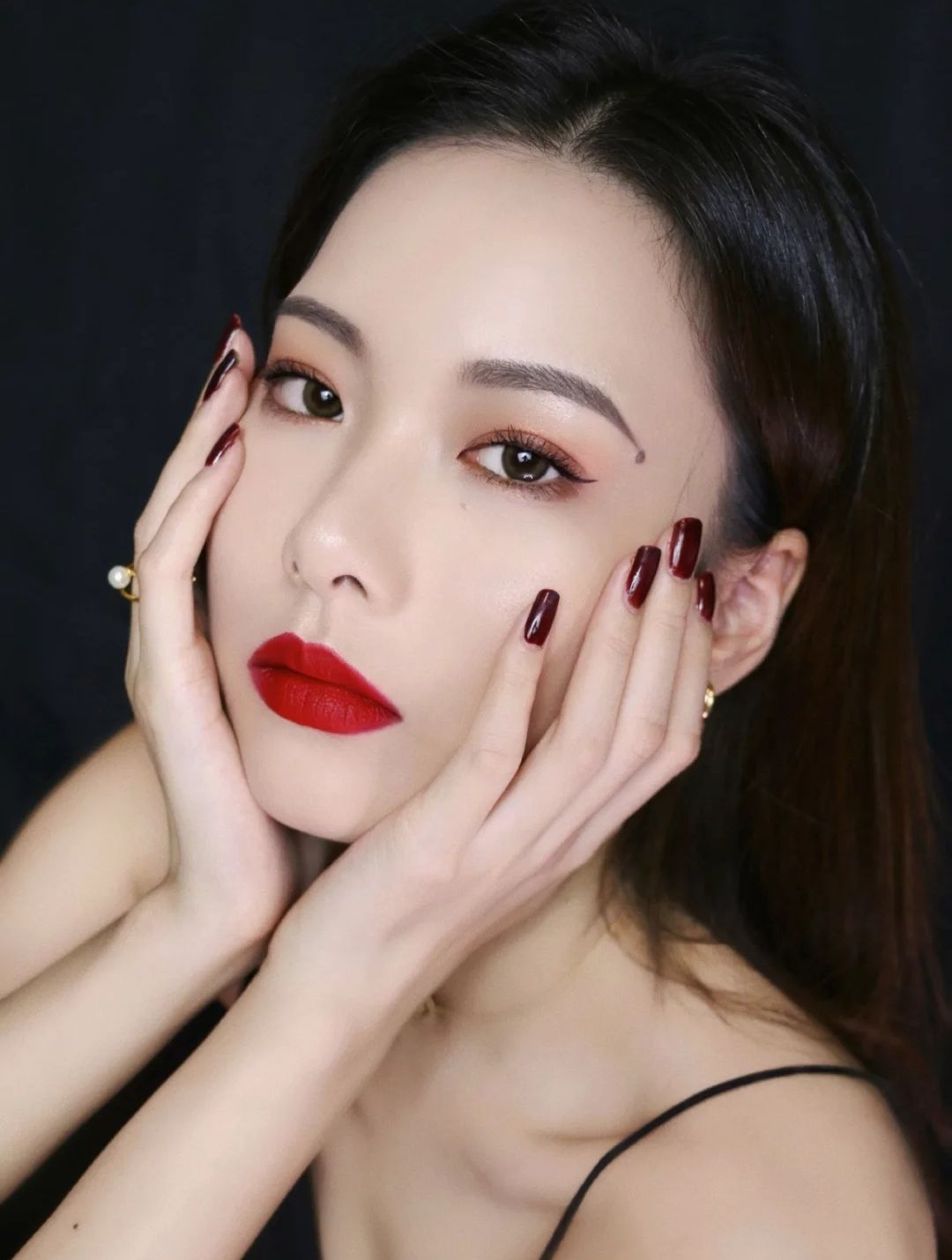 ysl复古正红口红适合黄皮肤吗,ysln610肉桂奶茶