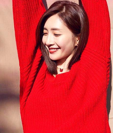 你的朋友圈被这只红天鹅刷屏了吗?来看施华洛世奇新年系列红天鹅