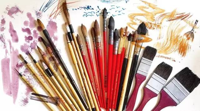 水彩绘画用的纸,水彩绘画用的画笔