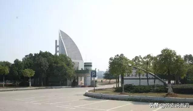 武汉排名前十的初中和高中,武汉各区初高中排名