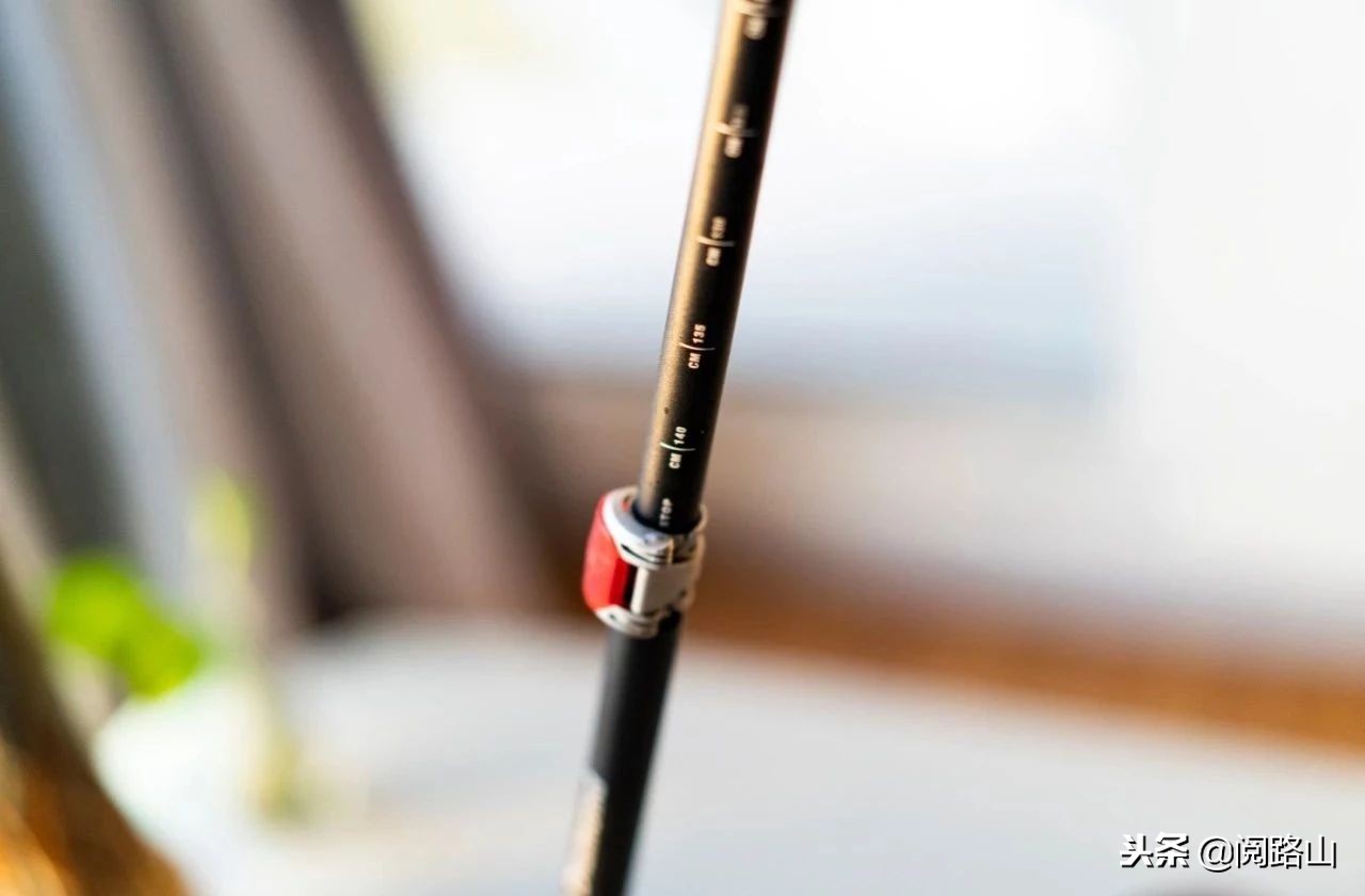 可以当登山杖的三脚架,登山杖三脚架紧固原理