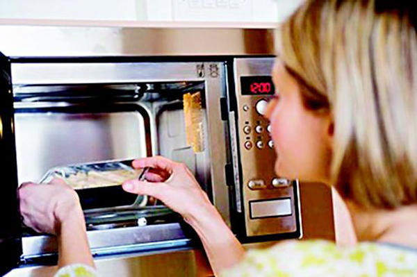 微波炉对比光波炉怎么选,光波炉微波炉哪个更好