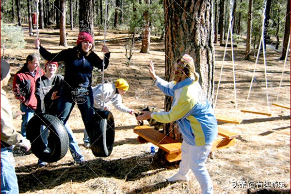 户外小攀爬网,高空成人攀爬网户外活动