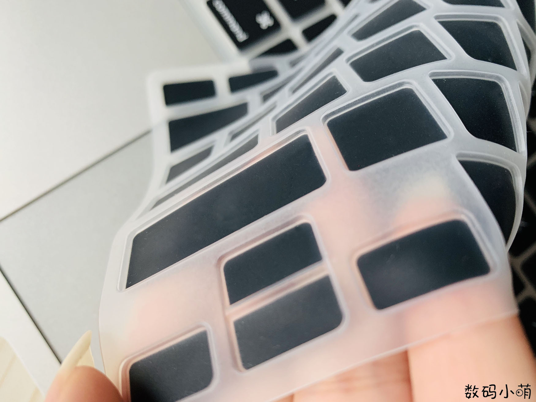 液态硅胶键盘膜怎么样,键盘空气膜和硅胶膜的区别