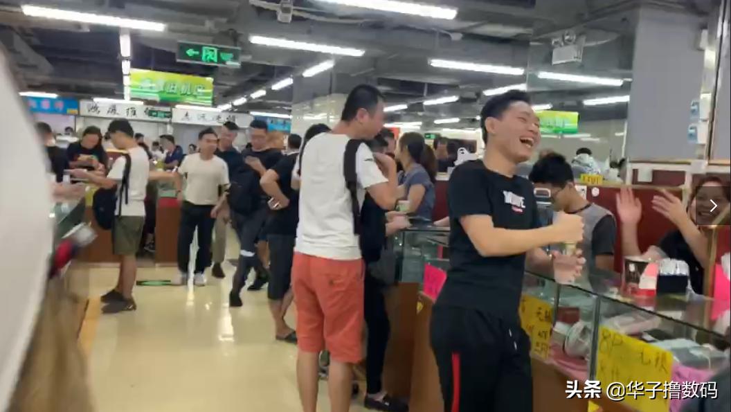 深圳背包客一年能赚多少,华强北背包客一天能挣1000吗