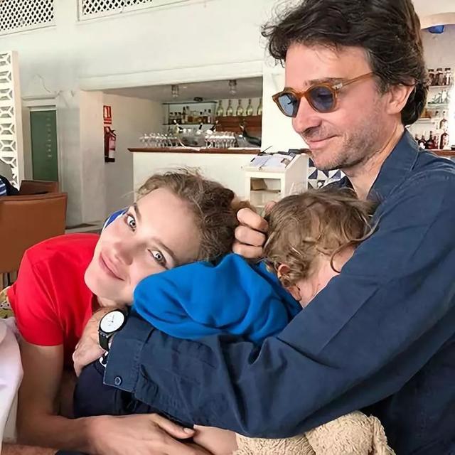 俄罗斯乡下水果妹，她凭什么头婚嫁英国贵族，二婚成LV太子妃？