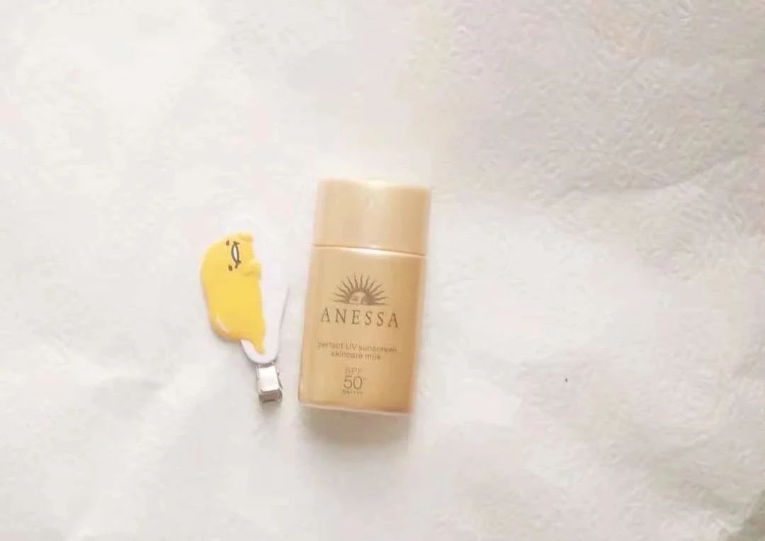 走欧美风的平价彩妆推荐,彩妆10元平价好物推荐图片