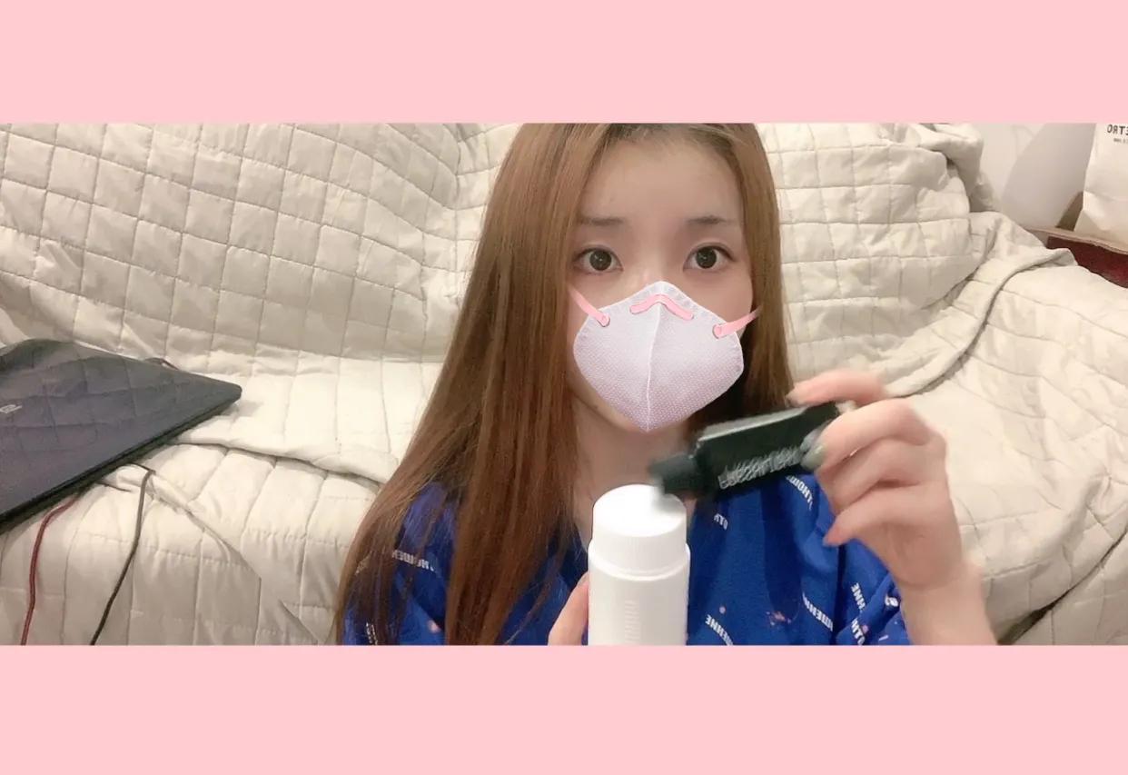 泡沫染发自己在家染教程,泡沫染发教程自己染发蓝黑色