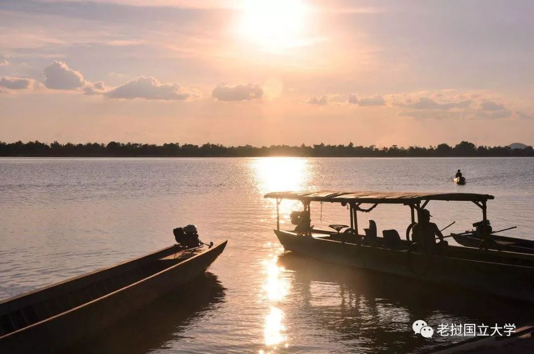 为什么老挝的人都这么漂亮,老挝是不是比中国漂亮