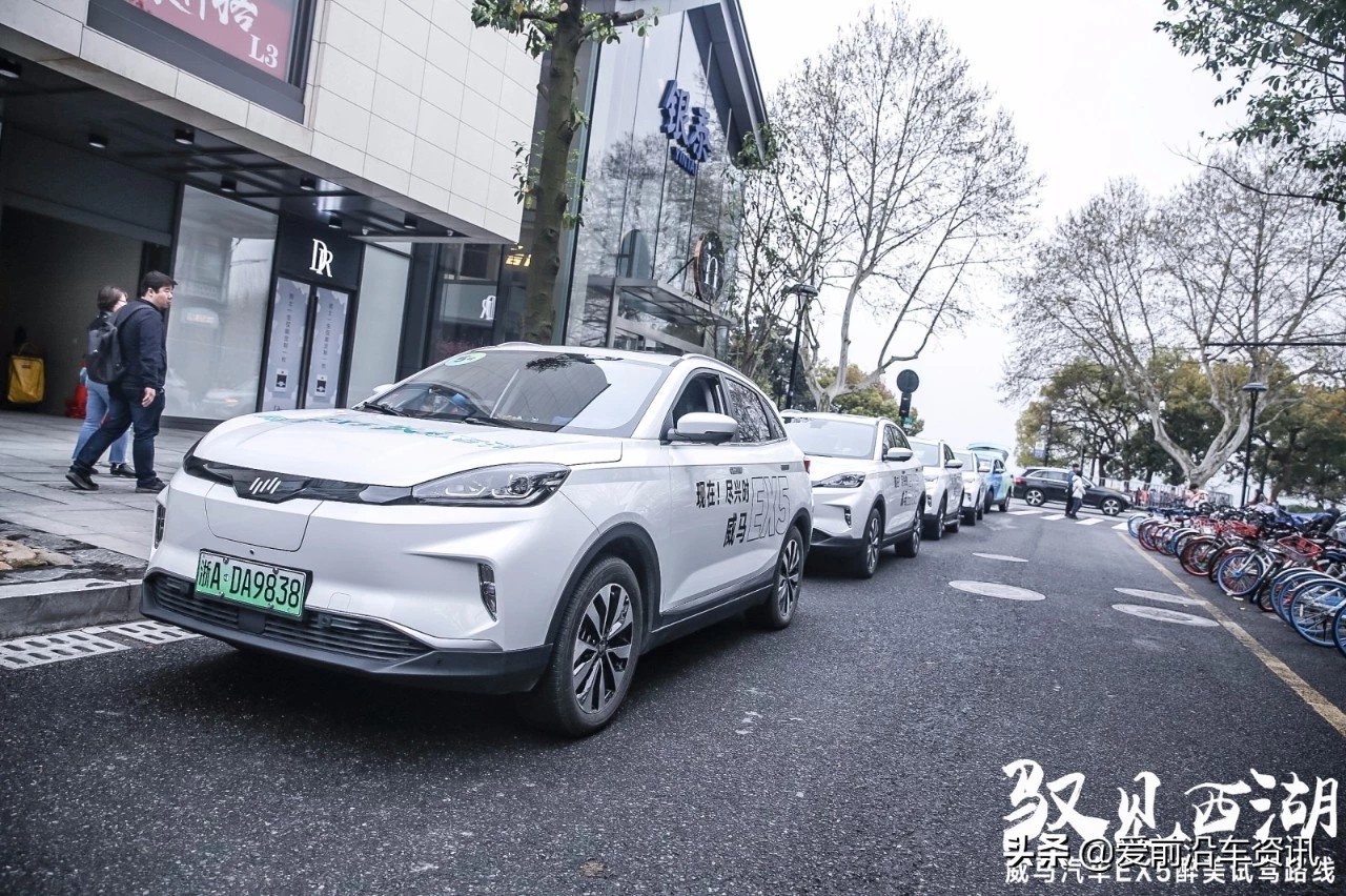 内饰汽车豪华,内饰豪华性价比