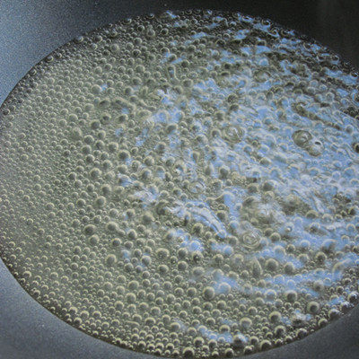 孩子们喜爱的零食,琥珀桃仁小零食