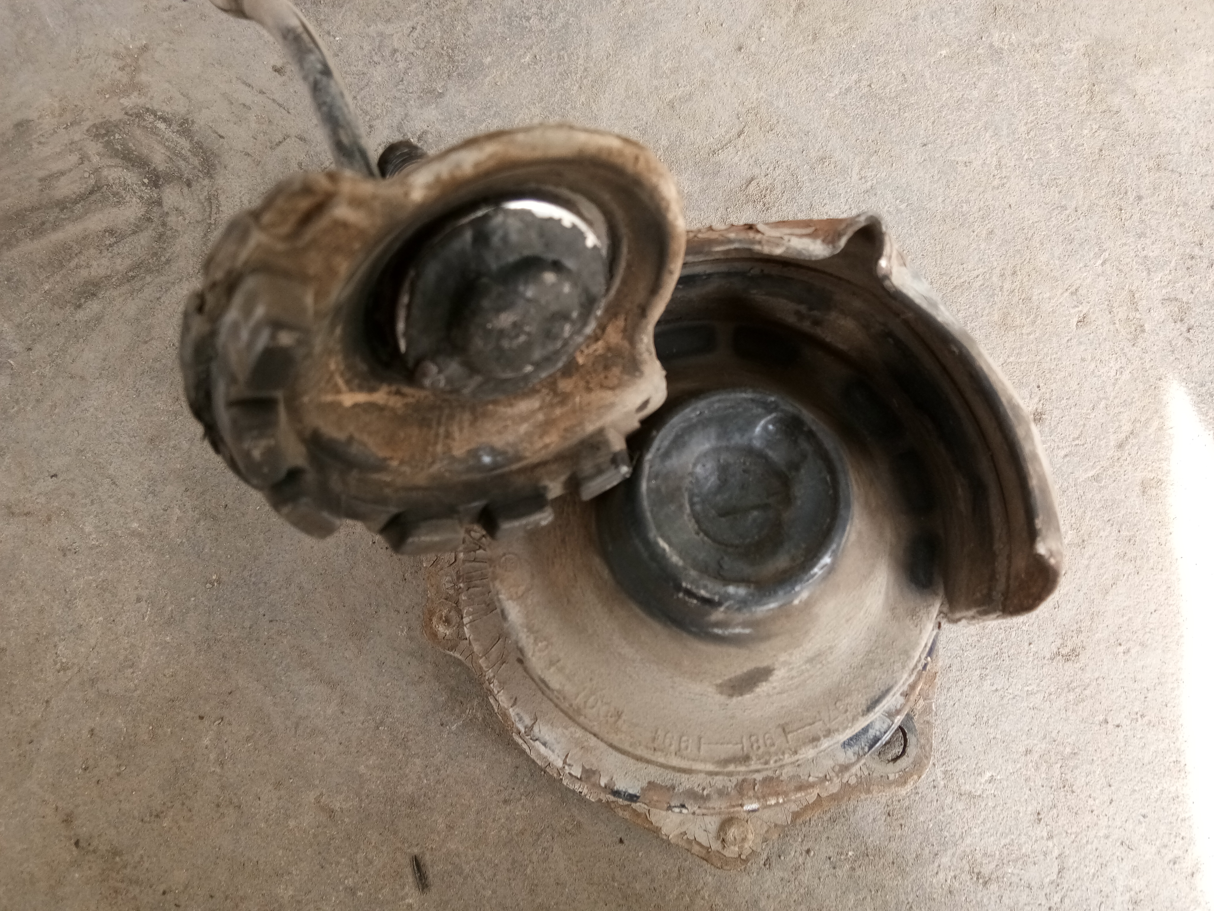 如何降低驾驶室噪音,驾驶舱噪音如何改善