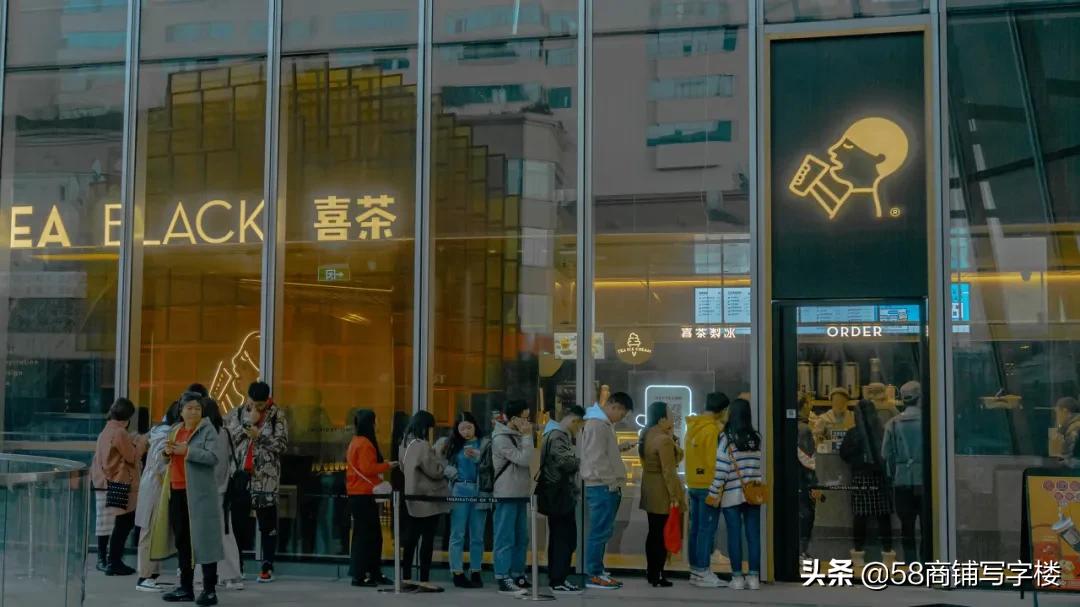 三十而已成长与蜕变,三十而已时代店铺