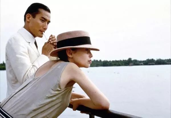 情人为了钱伤了感情,情人为金钱变心