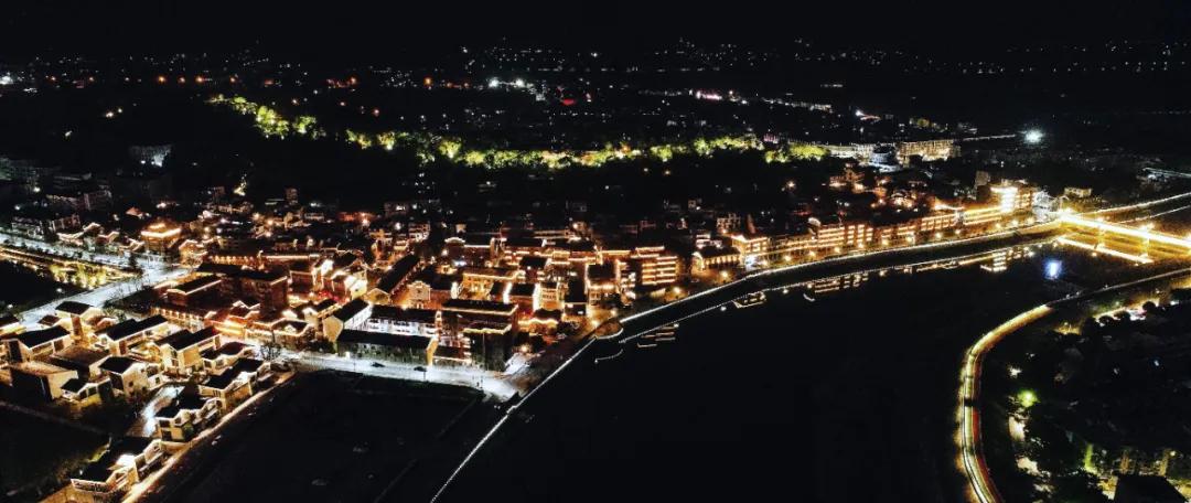 免摊位费免保证金免服务费...瓶窑老街喊你一起“全民练摊”！摆摊摆得好，100万资金和10间商铺，奖给你！