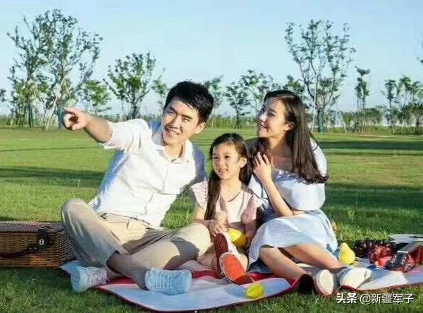 上高中的女儿该怎样沟通,上高中的女儿主动学习