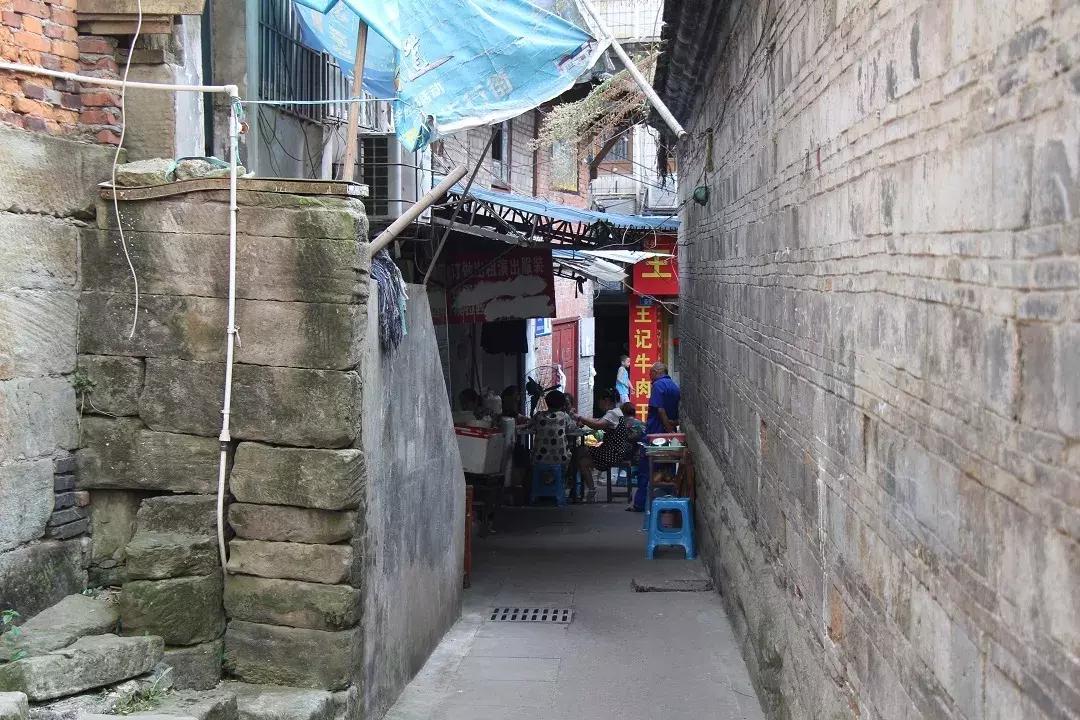 内江究竟是川东还是川南,内江和成都有什么区别