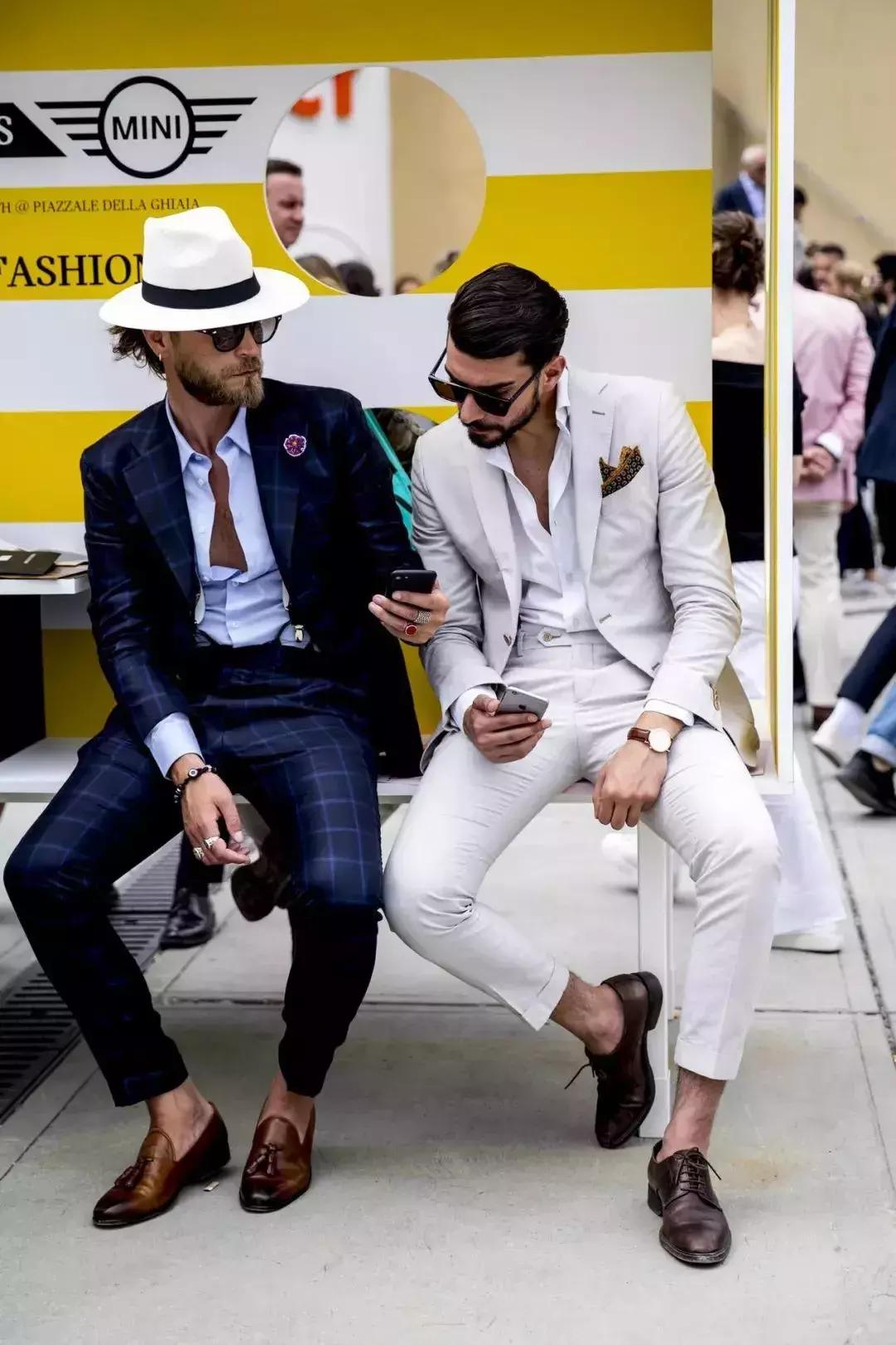 很少有人会懂衬衫的魅力,衬衫给人一种干练率性的印象