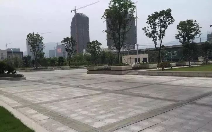 石材反碱和泛碱的区别,室外地面石材泛碱怎么办