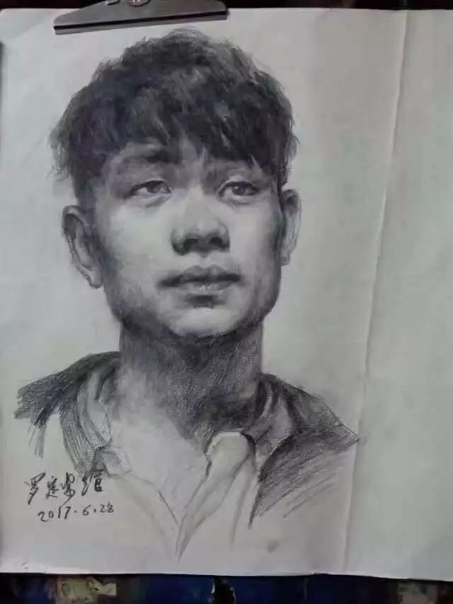 「超人艺术」治超特约美编---抗“疫”战士