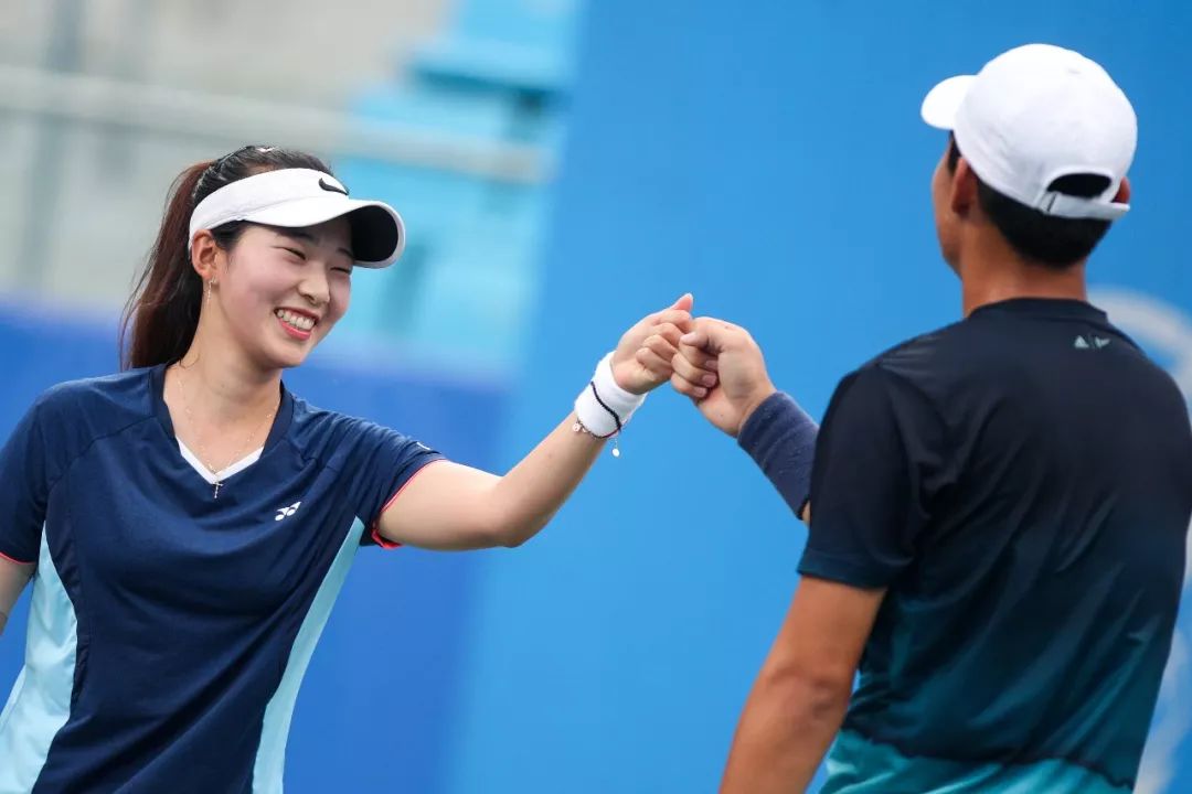 世警会赛程表,世警会比赛首日