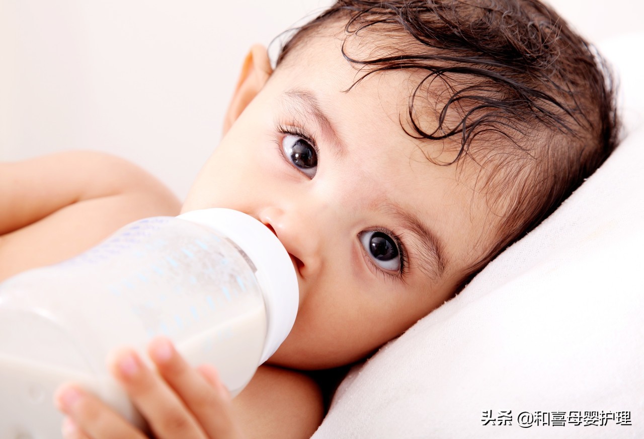 宝宝脸上长湿疹和奶粉有关吗,婴儿湿疹与奶粉有关吗