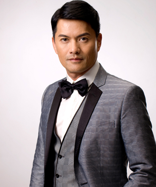 丁力吕良伟,3段婚姻终娶10亿身家富豪女,64岁的他生活成这样