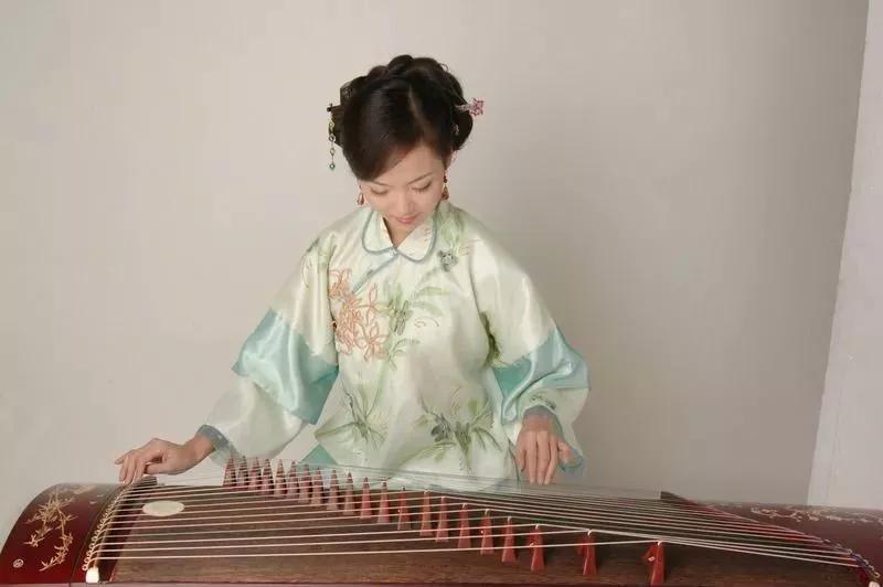 购买古筝的十大建议,自学古筝要注意什么