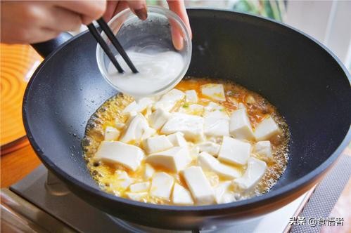 上浆挂糊的制作方法,大厨上浆与挂糊经验