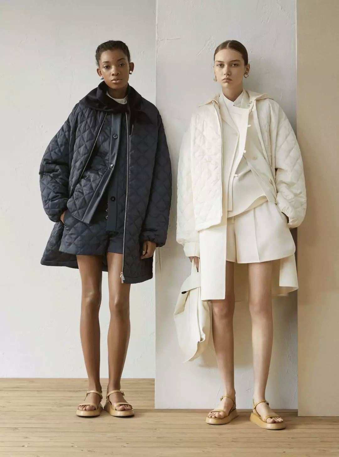 复古菱格双肩包香奈儿,香奈儿大号包包穿搭