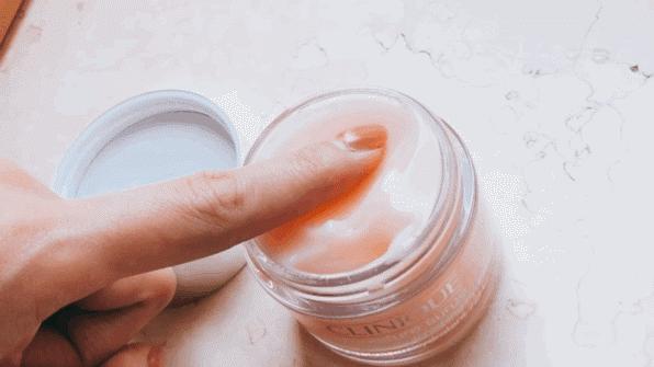 保湿面霜摆脱暗黄,冬季保湿抗衰老面霜怎么用