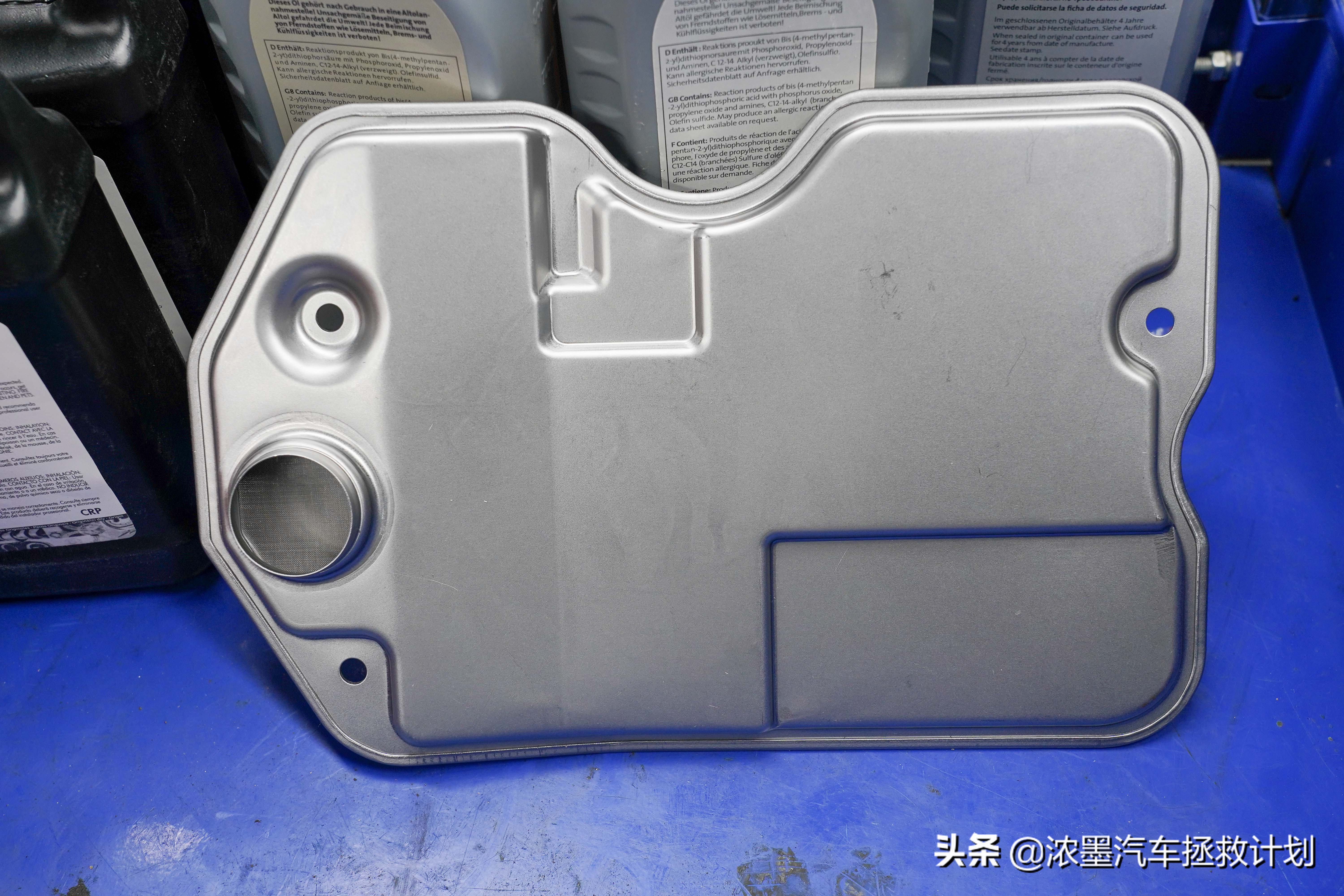 09款途锐全车修复翻新,完美修复一台即将报废的途锐