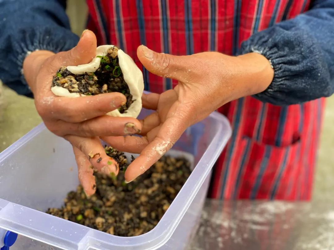 烧饼网红小摊,安徽歙县网红烧饼