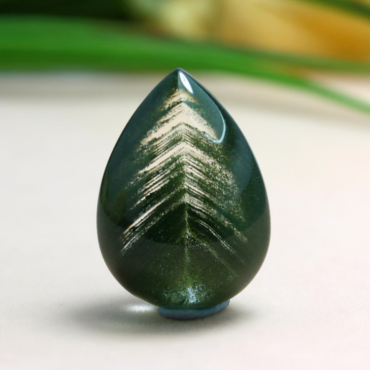 黄水晶消磁正确方法 (完整的水晶消磁方法介绍)