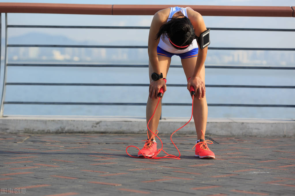 跳绳才是燃脂“高手”,坚持做2个月的跳绳训练,体脂率下降5%