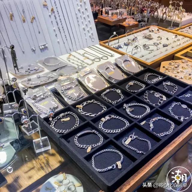 广州凌晨五点的火车,广州凌晨四点的样子