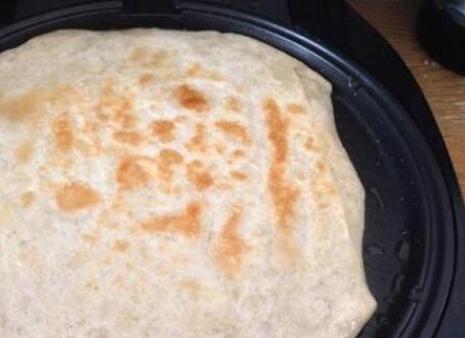 烙饼电饼铛层次比较多,电饼铛烙饼如何保持酥脆