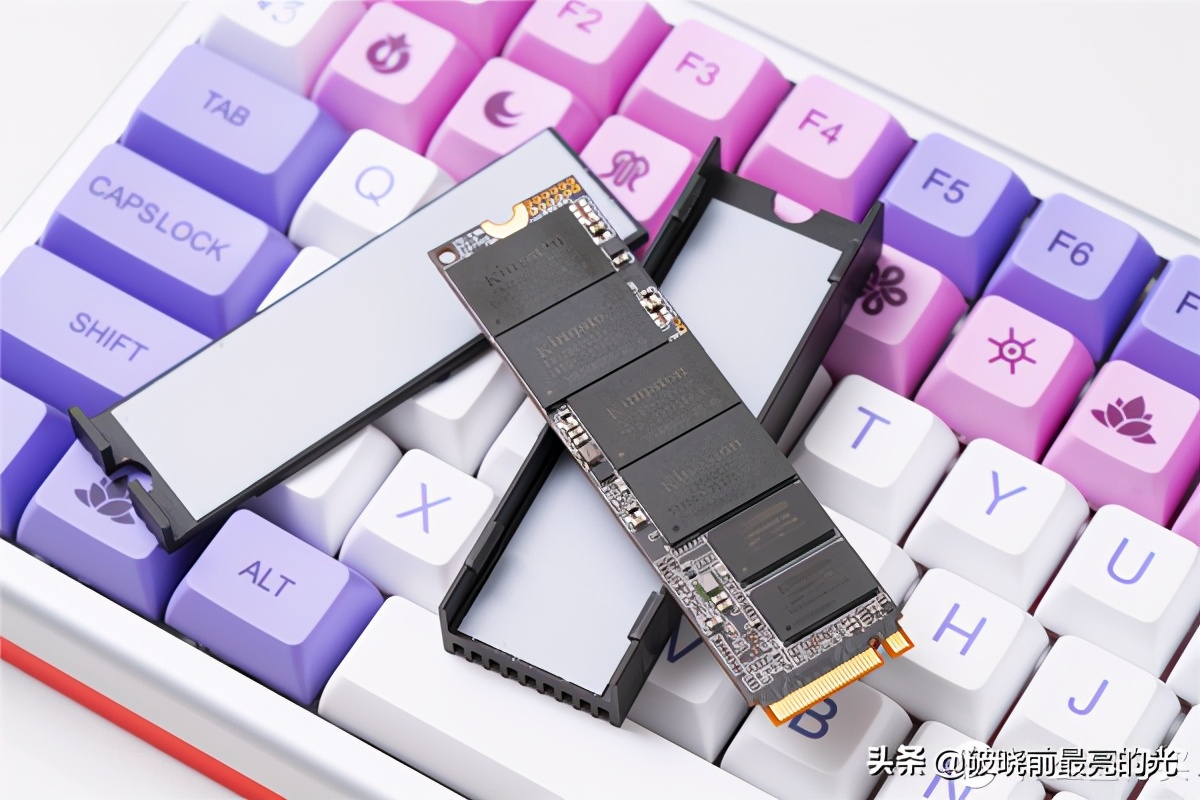 金士顿固态硬盘测试参数解读,金士顿pcie5.0固态测评