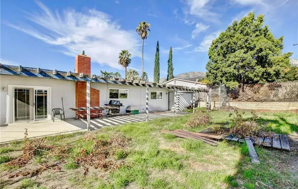 41万刀起库卡蒙格性价比别墅!小孩才选择,超市和优质学区我都要!