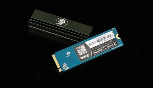 ssd固态硬盘基础知识,ssd固态硬盘怎么挑选