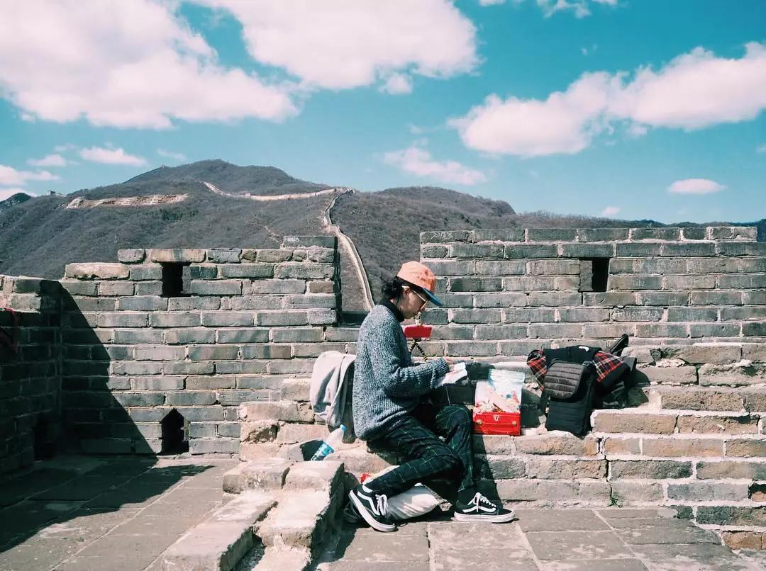 新加坡姑娘用刺绣记录下旅途风景，连Gucci都找她合作！